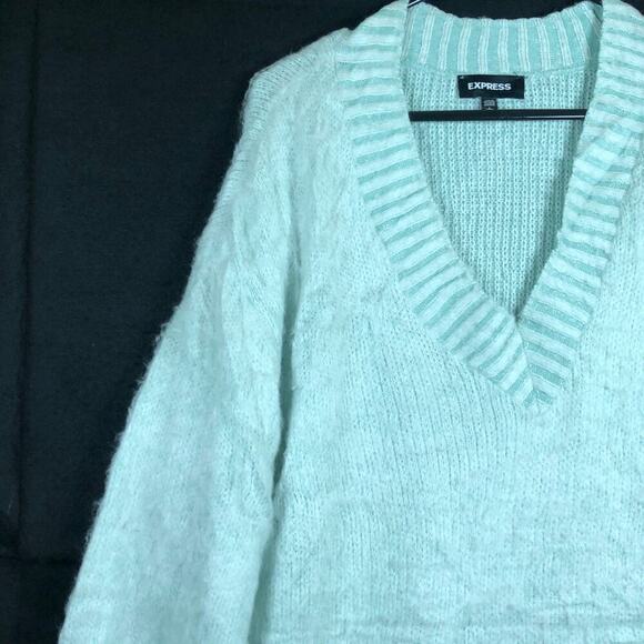 Express Womens Sweater Light Blue V Neck Super Soft Over Sized Puffed Sleeves L - Picture 4 of 12